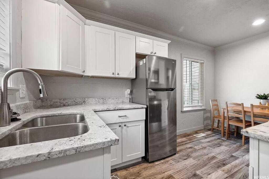 Cute Entire Small House With Large Yard! Pets Welcome! West Valley City Exteriér fotografie