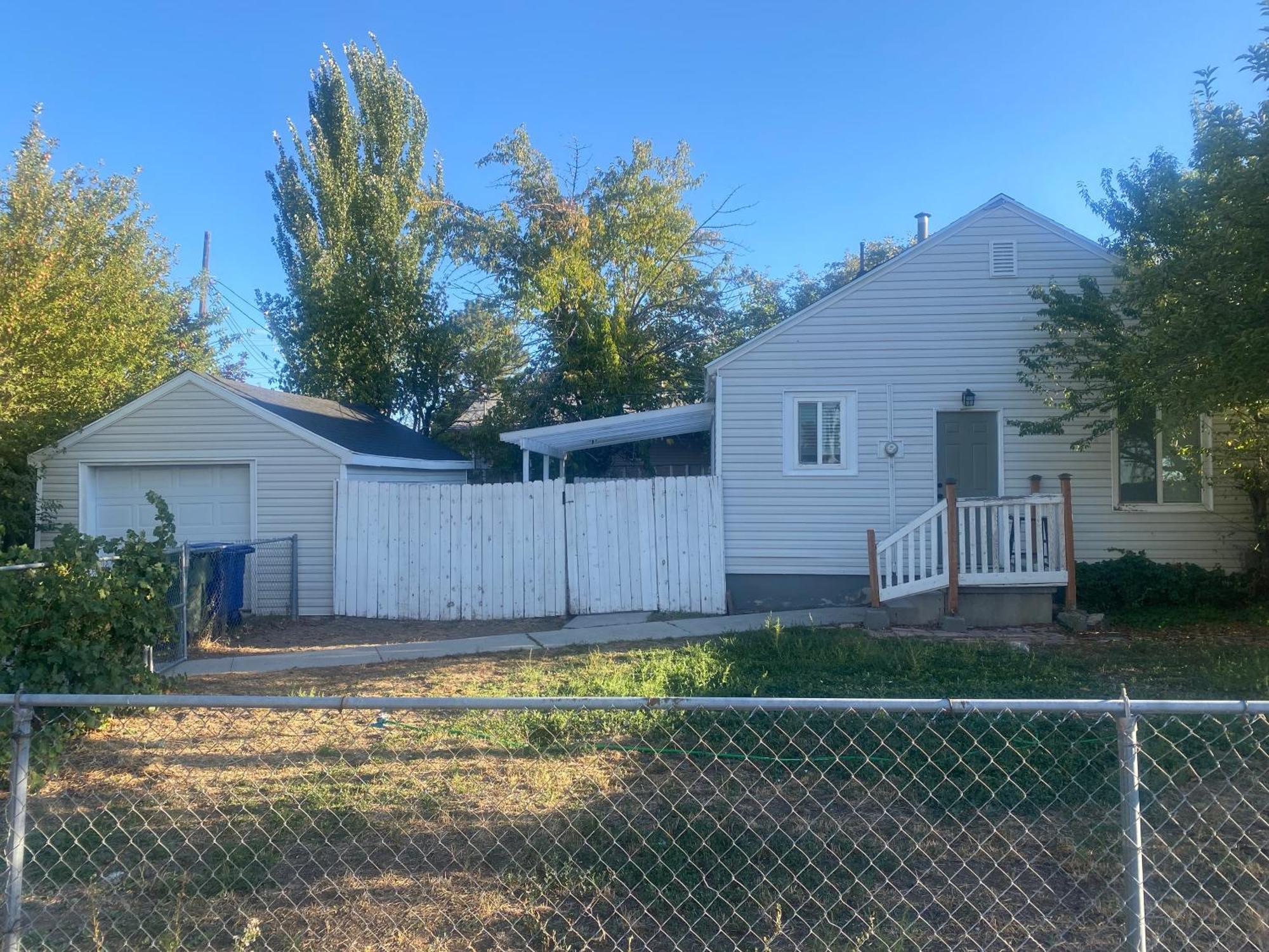 Cute Entire Small House With Large Yard! Pets Welcome! West Valley City Exteriér fotografie